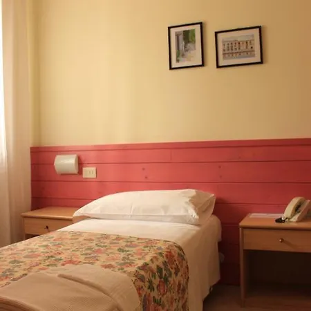 Ξενοδοχείο Al Castello 3*