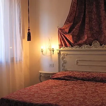 Отель Al Castello Рекоаро-Терме