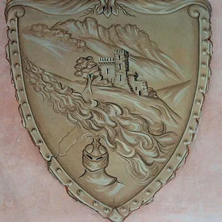 Al Castello 3* 雷科阿罗泰尔梅